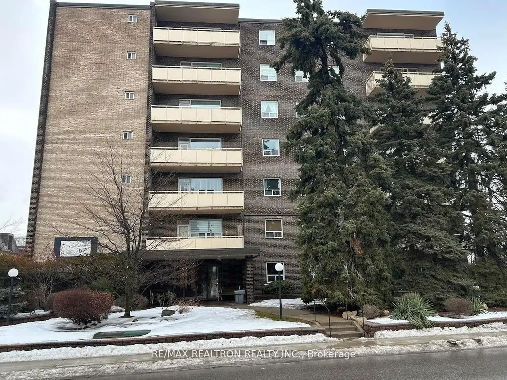 67 Richmond Street Richmond Hill ON L4C 3Y3