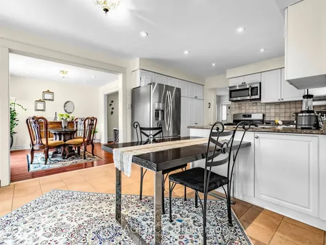 146 Crosby Avenue Richmond Hill ON L4C 9N5