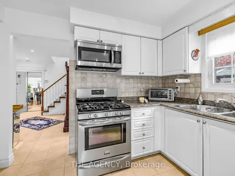 146 Crosby Avenue Richmond Hill ON L4C 9N5