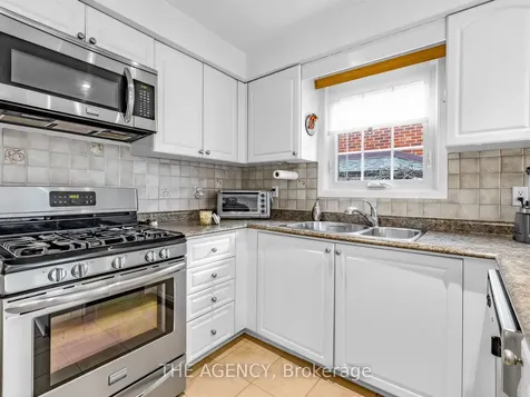 146 Crosby Avenue Richmond Hill ON L4C 9N5