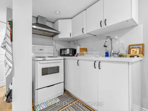 146 Crosby Avenue Richmond Hill ON L4C 9N5