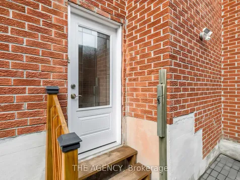 146 Crosby Avenue Richmond Hill ON L4C 9N5