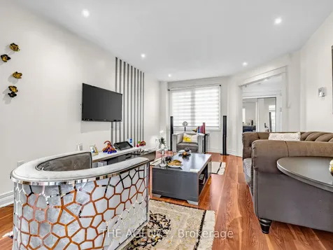 146 Crosby Avenue Richmond Hill ON L4C 9N5