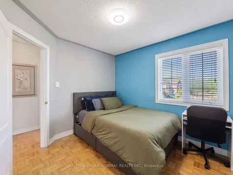 49 Loire Valley Avenue Vaughan ON L4J 8V8