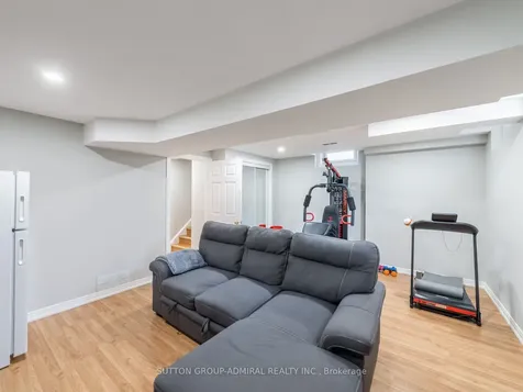49 Loire Valley Avenue Vaughan ON L4J 8V8