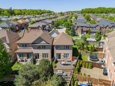 49 Loire Valley Avenue Vaughan ON L4J 8V8