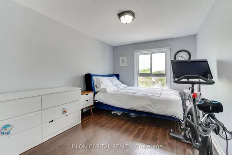 11 Plaisance Road Richmond Hill ON L4C 5H1