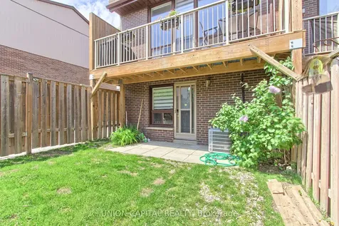 11 Plaisance Road Richmond Hill ON L4C 5H1
