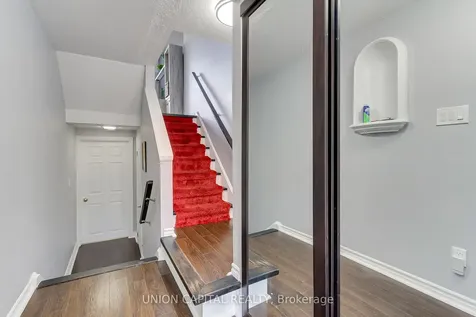 11 Plaisance Road Richmond Hill ON L4C 5H1