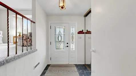 45 Howlett Avenue Newmarket ON L3Y 5S6