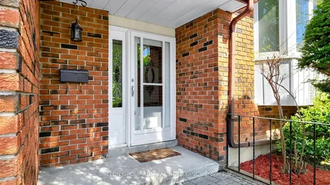 45 Howlett Avenue Newmarket ON L3Y 5S6
