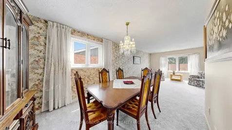 45 Howlett Avenue Newmarket ON L3Y 5S6