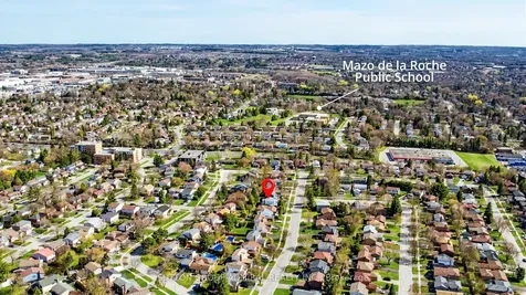 45 Howlett Avenue Newmarket ON L3Y 5S6