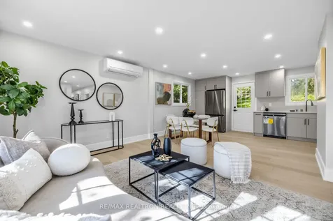 176 Charlotte Street S Newmarket ON L3Y 3S8