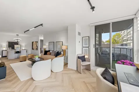 11 Townsgate Drive Vaughan ON L4J 8G4