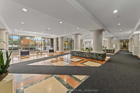 11 Townsgate Drive Vaughan ON L4J 8G4