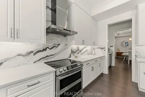 23 Watershed Gate East Gwillimbury ON L9N 0Y6