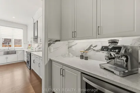 23 Watershed Gate East Gwillimbury ON L9N 0Y6