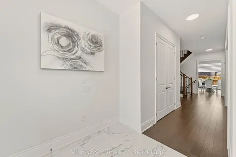 23 Watershed Gate East Gwillimbury ON L9N 0Y6