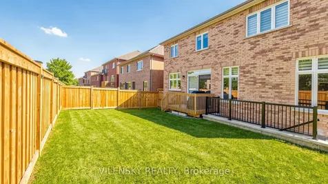 23 Watershed Gate East Gwillimbury ON L9N 0Y6