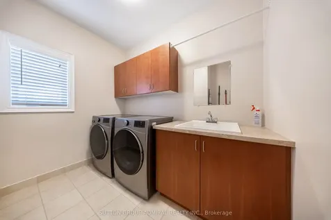 143 Marc Santi Boulevard Vaughan ON L6A 0K7