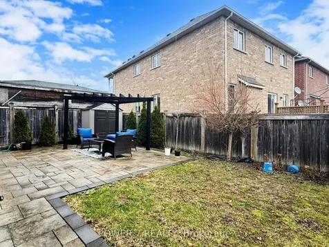 45 Lost Pond Crescent Whitchurch-stouffville ON L4A 0R4