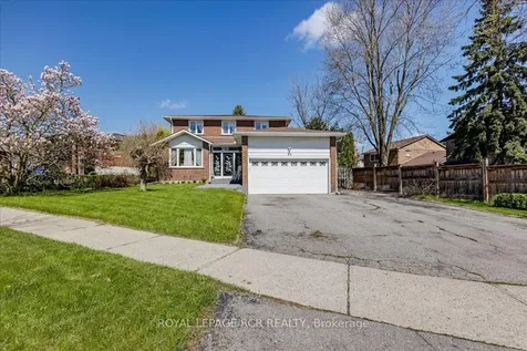 63 Portland Crescent Newmarket ON L3Y 6A6