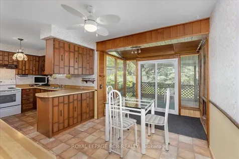 63 Portland Crescent Newmarket ON L3Y 6A6