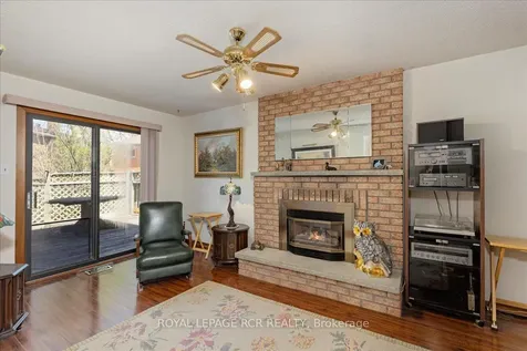 63 Portland Crescent Newmarket ON L3Y 6A6