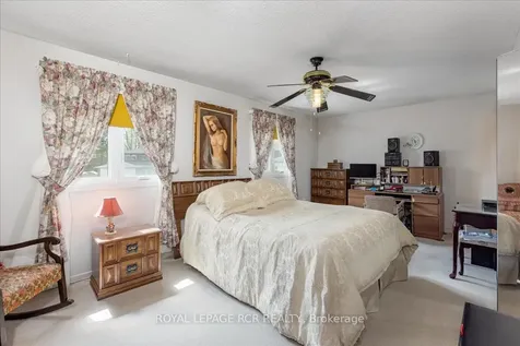 63 Portland Crescent Newmarket ON L3Y 6A6