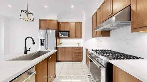 170 Moody Drive Vaughan ON L4H 3Z4