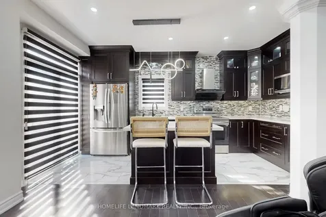 52 Lakespring Drive Markham ON L6C 2Z1