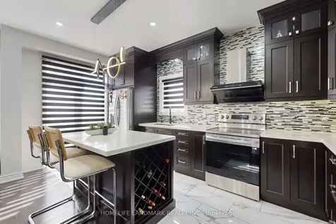 52 Lakespring Drive Markham ON L6C 2Z1