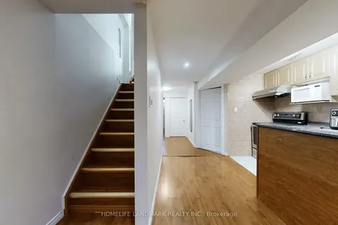 52 Lakespring Drive Markham ON L6C 2Z1