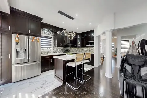 52 Lakespring Drive Markham ON L6C 2Z1
