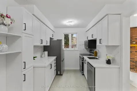 36 Moonlight Lane Richmond Hill ON L4C 8K4