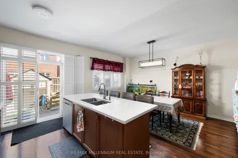 1211 Mccron Crescent Newmarket ON L3X 0C5