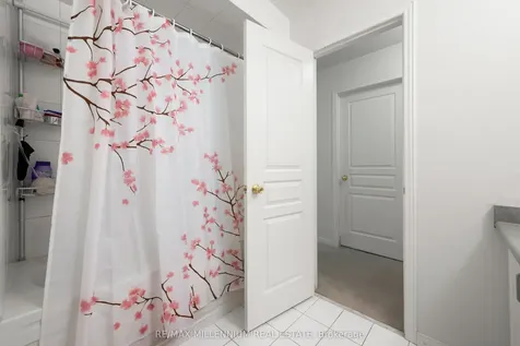 1211 Mccron Crescent Newmarket ON L3X 0C5