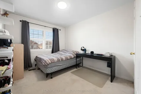 1211 Mccron Crescent Newmarket ON L3X 0C5