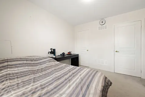 1211 Mccron Crescent Newmarket ON L3X 0C5