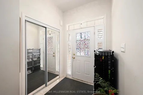 1211 Mccron Crescent Newmarket ON L3X 0C5