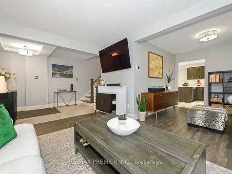 49 Twinberry Crescent Vaughan ON L4L 3X5