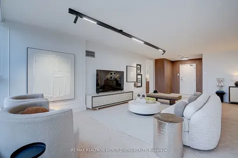 1 Clark Avenue W Vaughan ON L4J 7Y6
