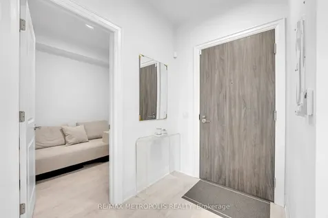 10 Gatineau Drive Vaughan ON L4J 0L2
