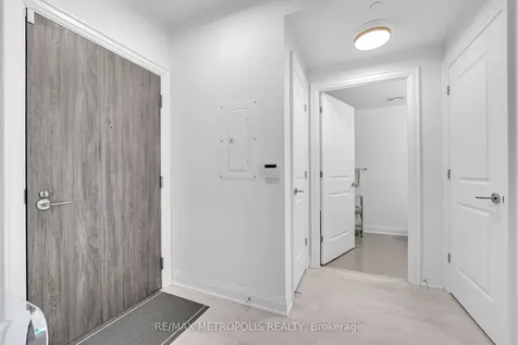 10 Gatineau Drive Vaughan ON L4J 0L2
