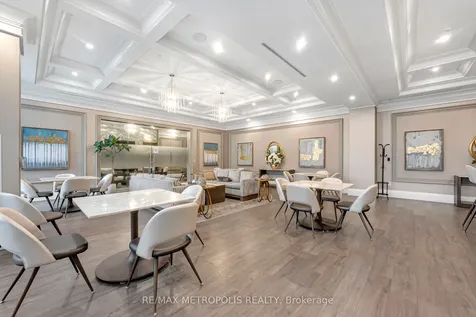 10 Gatineau Drive Vaughan ON L4J 0L2
