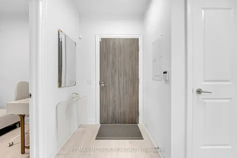10 Gatineau Drive Vaughan ON L4J 0L2
