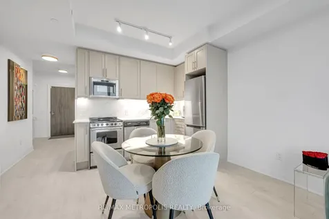 10 Gatineau Drive Vaughan ON L4J 0L2