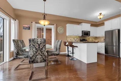 298 Greenwood Drive Essa ON L3W 0E8