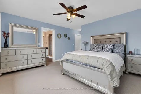 298 Greenwood Drive Essa ON L3W 0E8